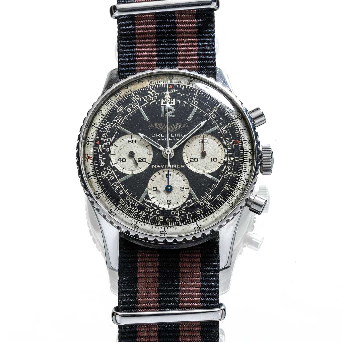 Navitimer B01 Chronograph 43 Acier inoxydable - Noir AB0121211B1A1 |  Breitling