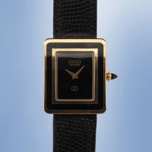 Gucci - Tank Black & Gold PVD Quartz Full Set 24x29mm