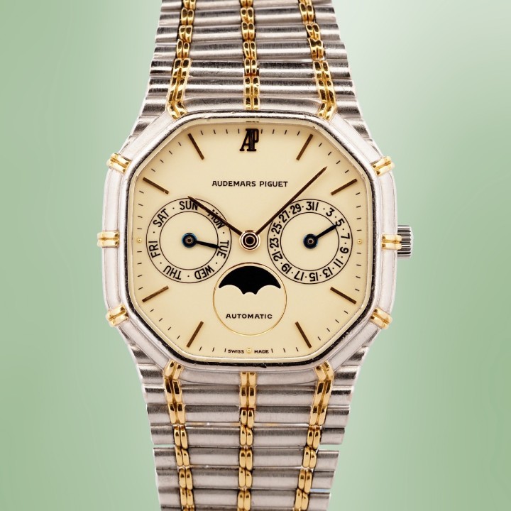 Audemars Piguet - Rare "Bamboo" Day-Date Moonphase Automatic WG & 18k YG Full Set Circa 1996 Réf. CA25621/614