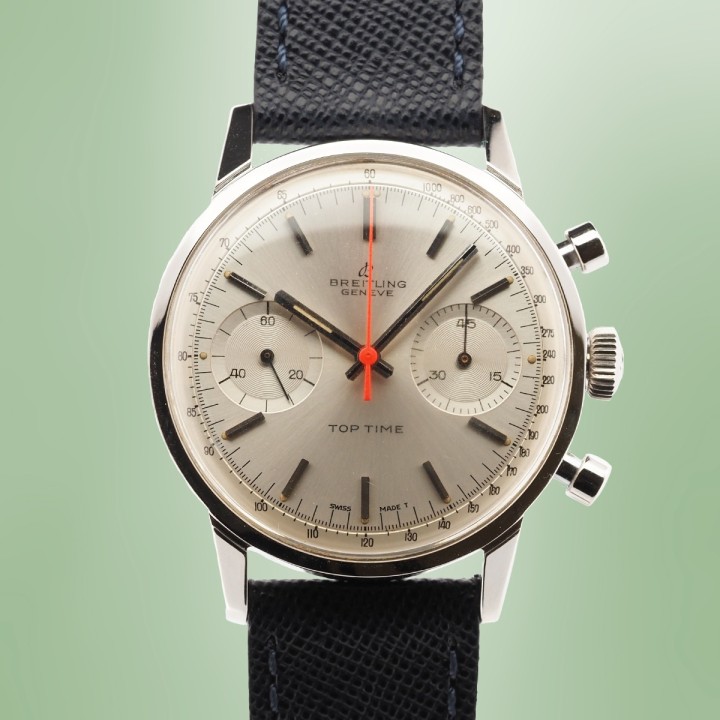 Breitling - Top Time Chronograph Vintage Bi-Compax Circa 1965 Réf. 2002-33