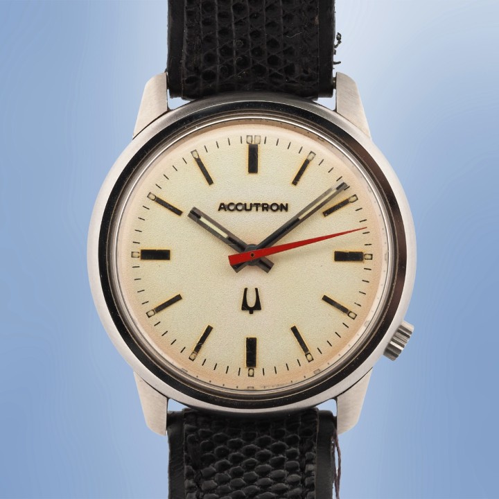 Bulova - Accutron Vintage Circa 1971 Boîte, Bracelet et Boucle D'Origine Rare! 