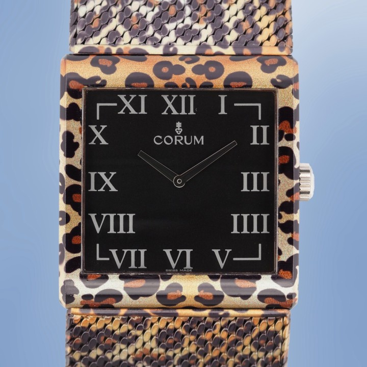 Corum - Buckingham Leopard 37 x 39 mm avec boîte et garantie Réf. Z138