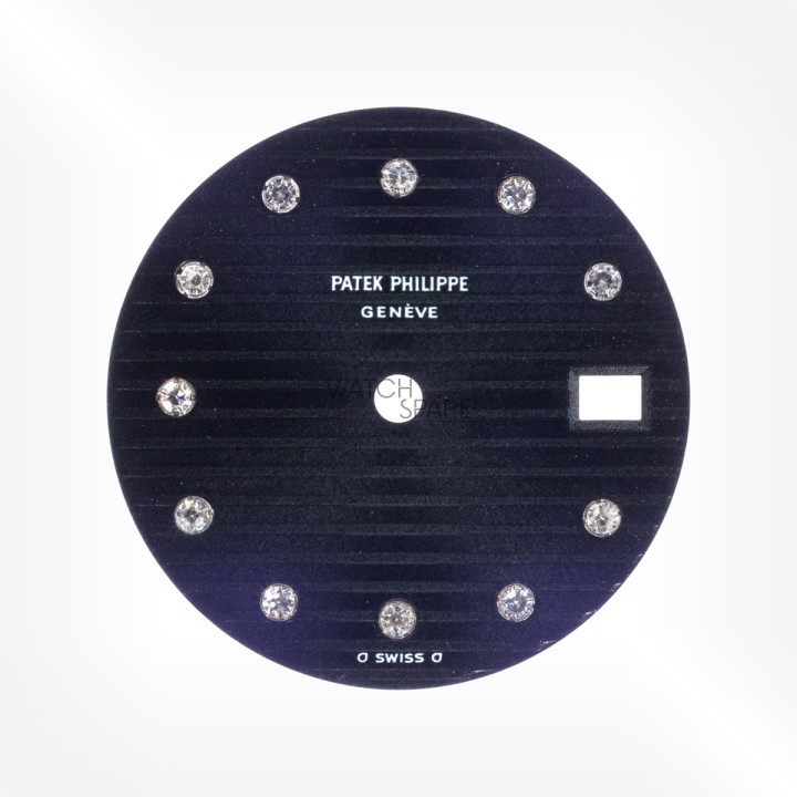Patek Philippe - Cadran Bleu foncé avec index en Diamants 19.80mm Réf. 4700