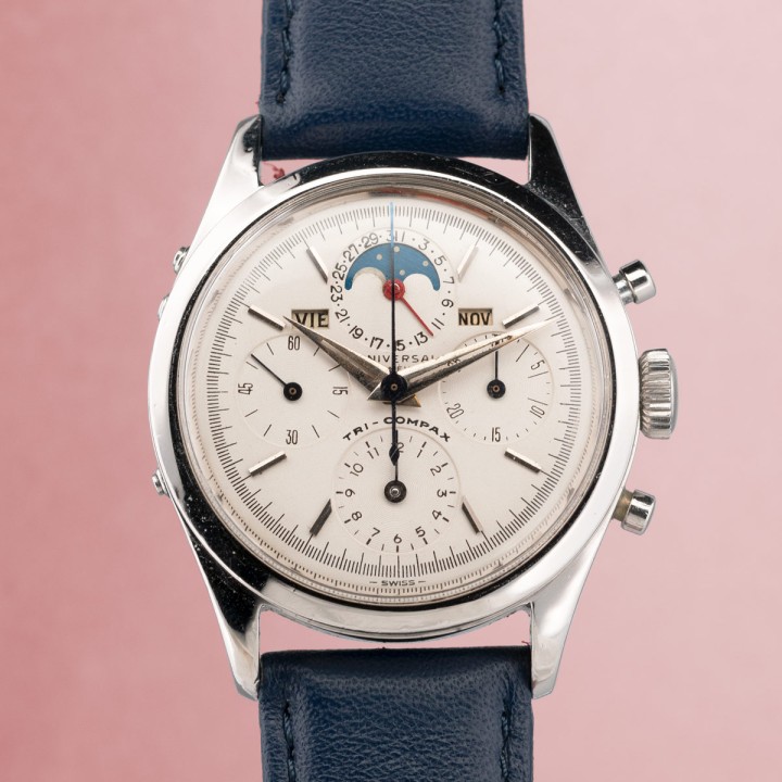 Universal Genève - Chronographe Tri-compax Réf. 22297