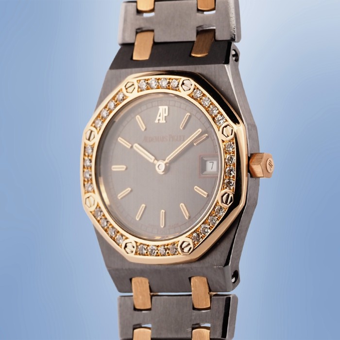 Audemars Piguet - Lady Royal Oak "Mini" Tantalum & Or Rose Lunette Sertie Service AP Janvier 2026 Circa 1998 Quartz Cal.2610 Réf. 66270TR.00.0722TR.02