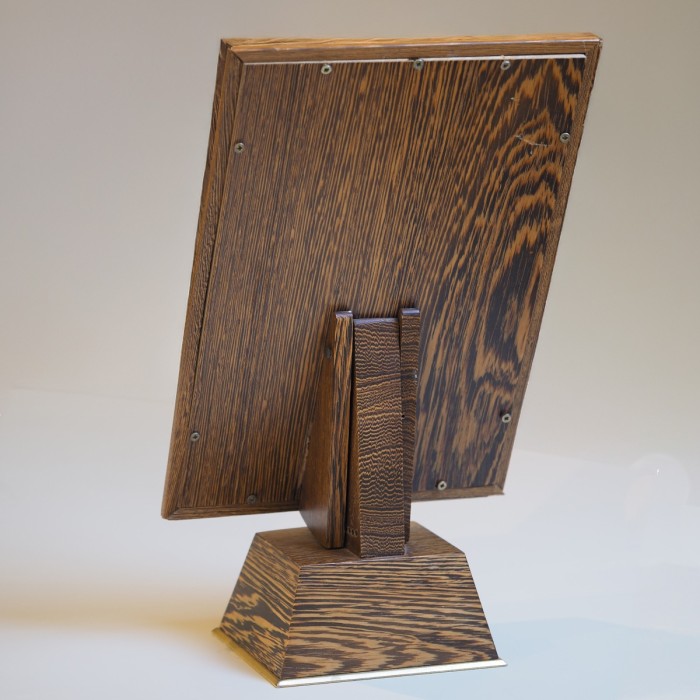 Audemars Piguet - Miroir en bois