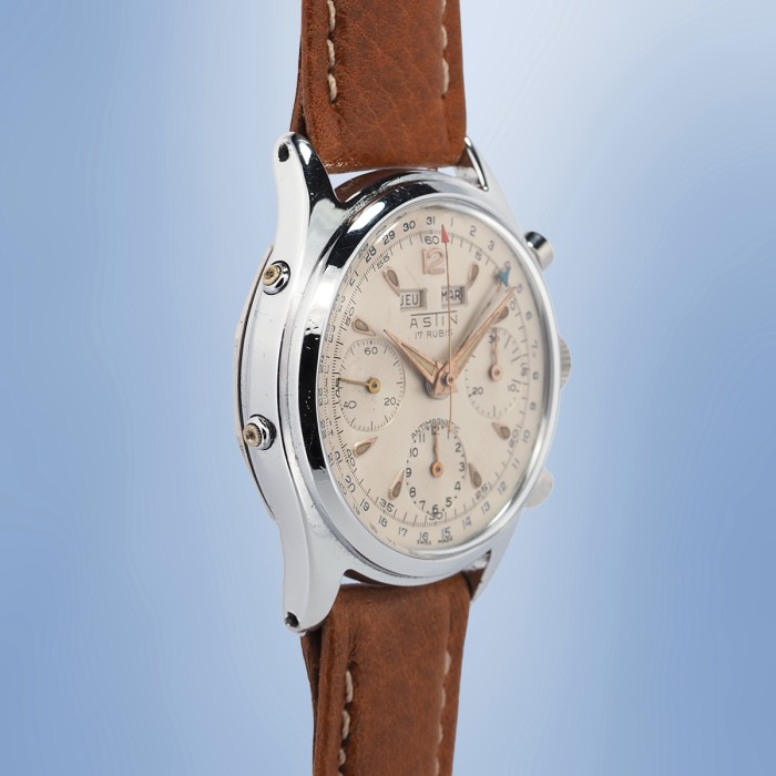 Astin - Chronographe à triple date Valjoux 72C