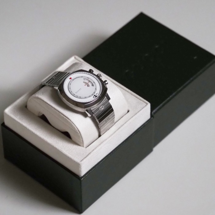 Gucci - Grip x Disney Mickey Mouse Chronograph Quartz Réf. 157.2