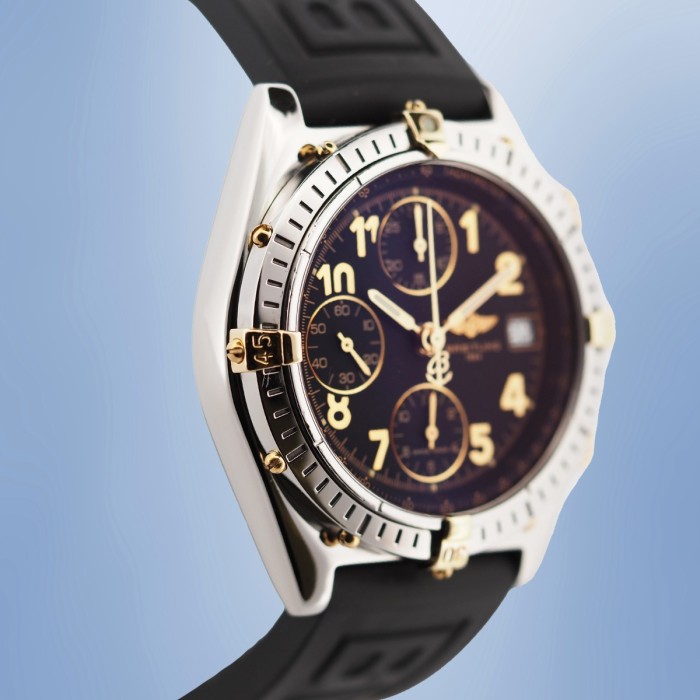 Breitling - Chronomat Black Automatic Chronograph Révisé ! Circa 2000 Réf. B13050.1