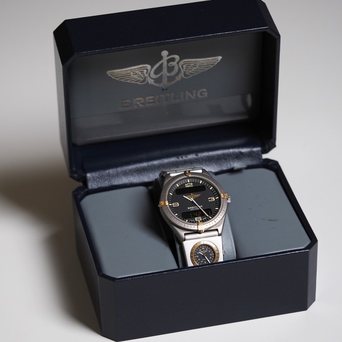Breitling - Navitimer Aerospace Titane et Link Watch Réf. 80360 et Réf. 81500