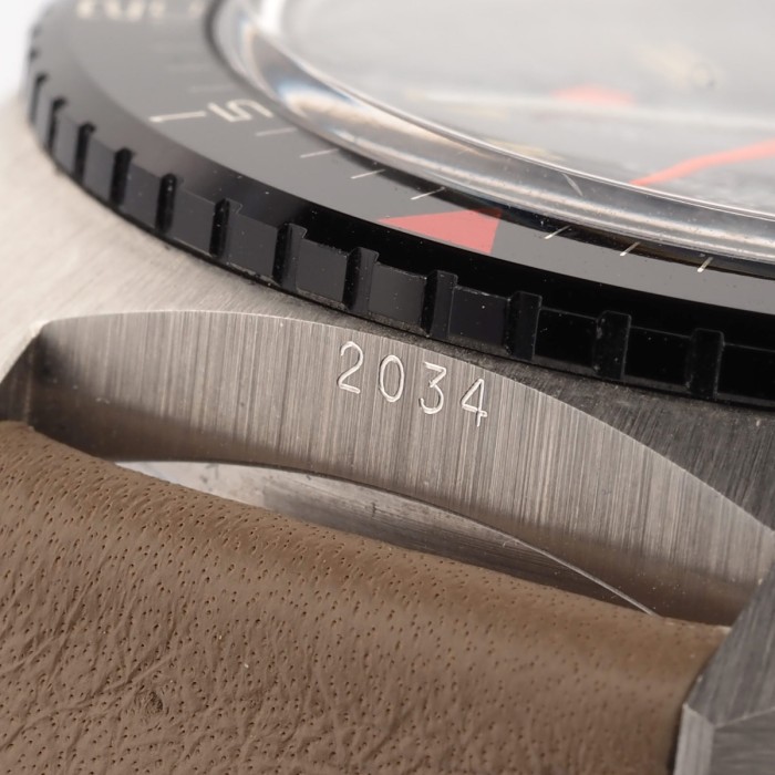 Breitling - Datora "NOS" Turning Bezel Réf. 2034.3