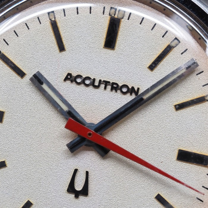 Bulova - Accutron Vintage Circa 1971 Boîte, Bracelet et Boucle D'Origine Rare! 