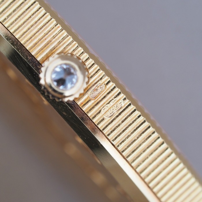 Corum - Set Rare"His & Hers" avec collier en Or Jaune 18cts Vintage