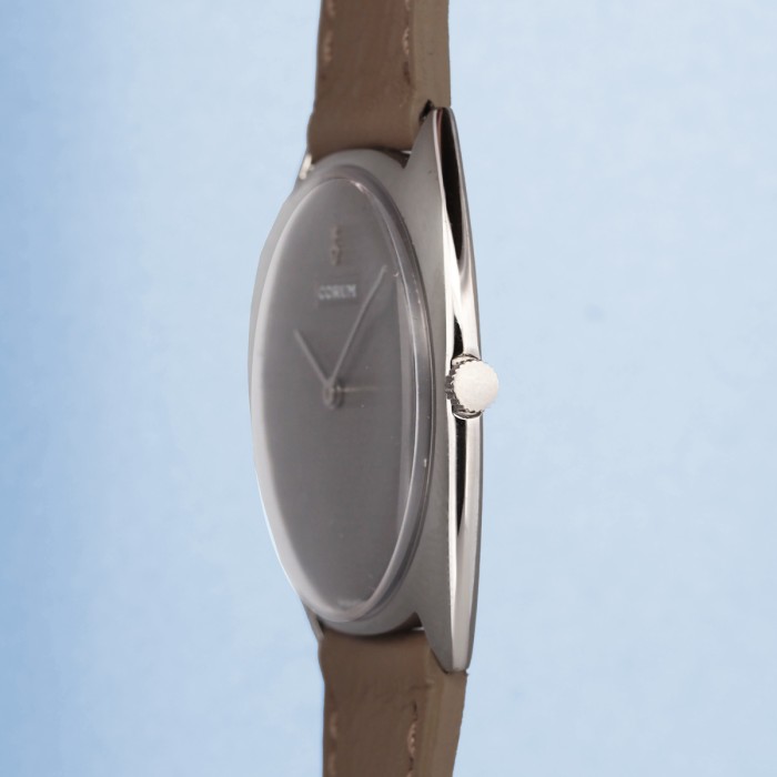 Corum - Vintage avec cadran structuré Réf. 57 169 20