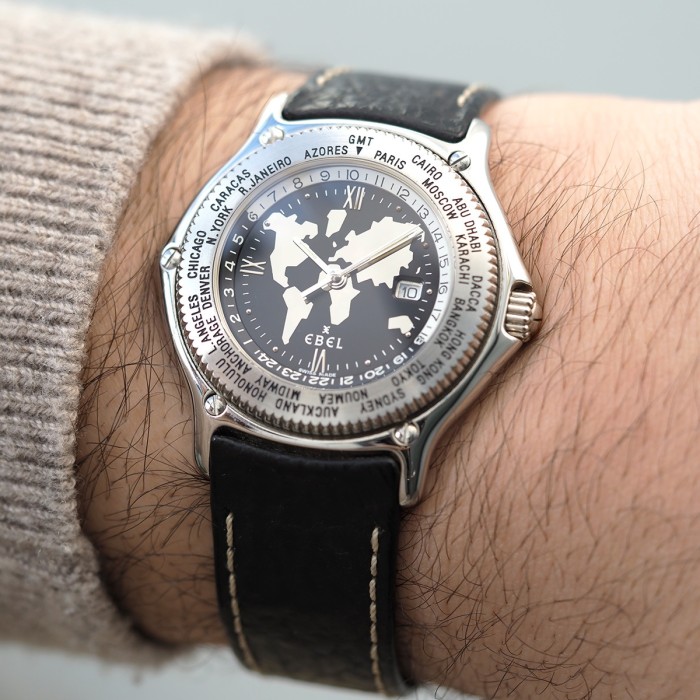 Ebel - Voyager World Time Automatic avec boîte et papiers Réf. 9124913