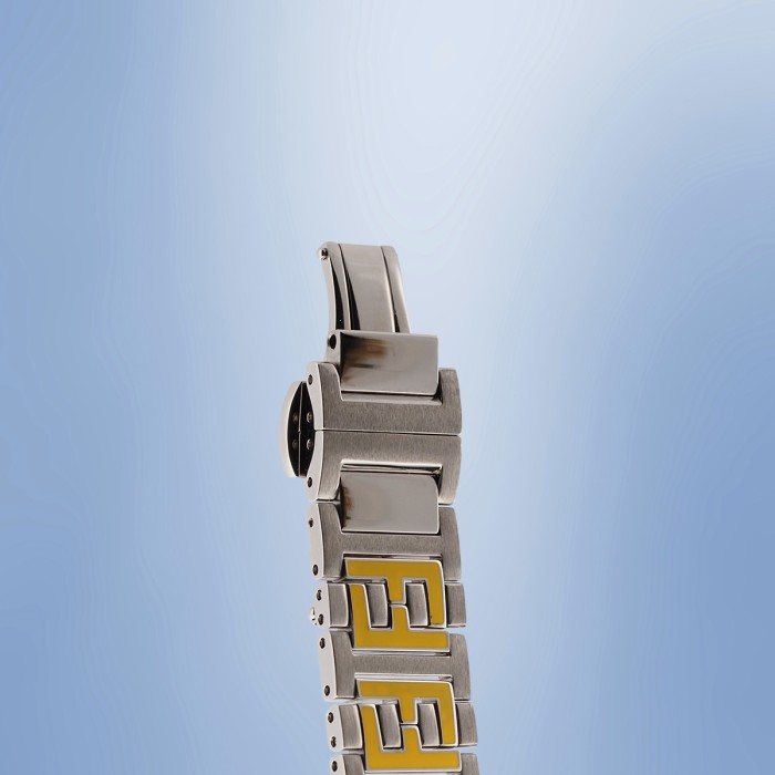 Fendi - Designer Lady Quartz Réf. 005-102-195