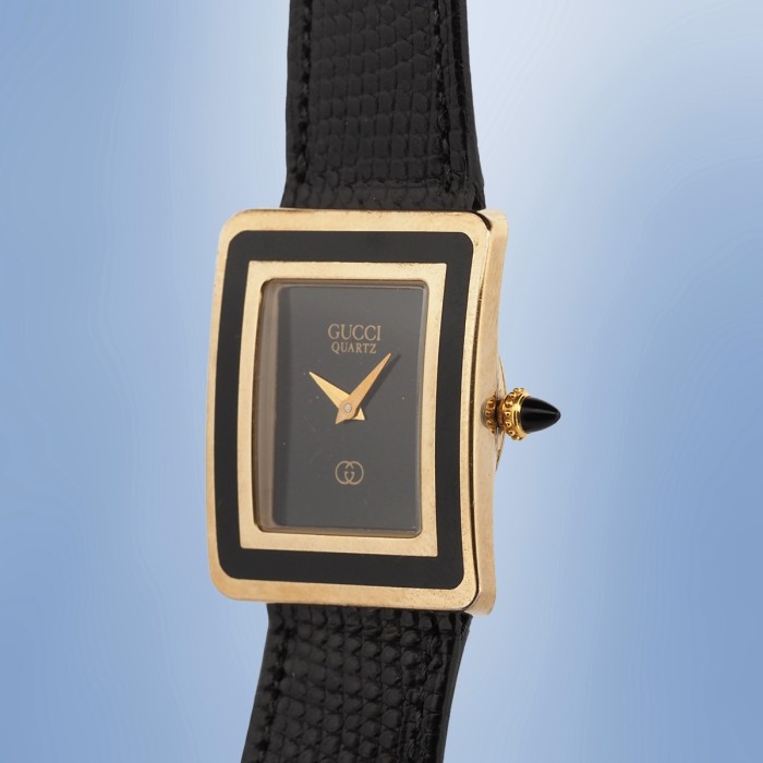 Gucci - Tank Black & Gold PVD Quartz Full Set 24x29mm