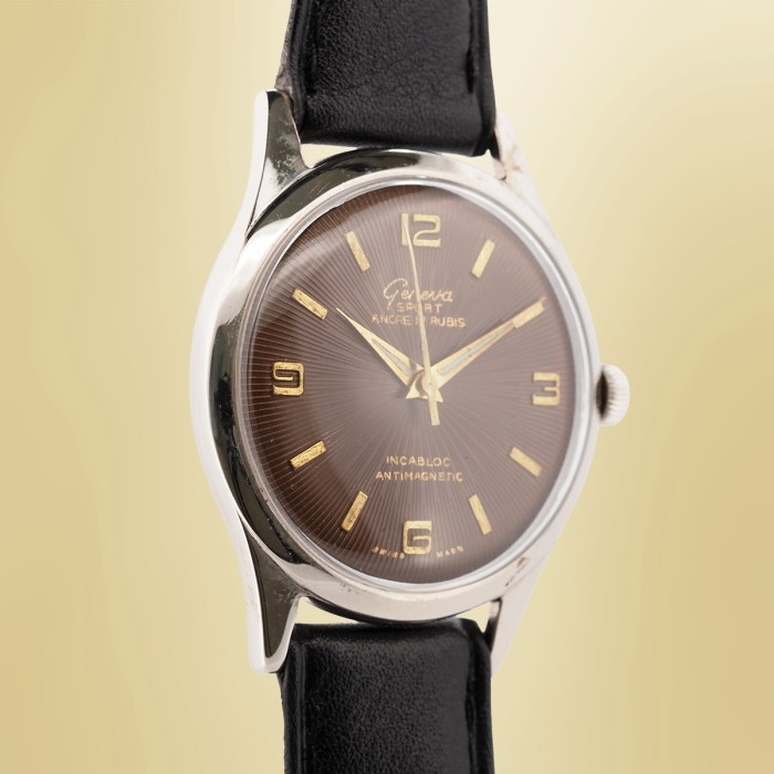 Geneva Sport - Vintage Remontage Mécanique Circa 1950 