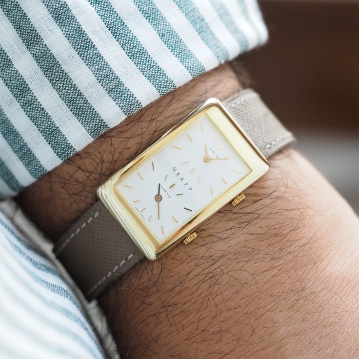Chopard - Retailed par Graff Two Time Zone Or Jaune 18cts Quartz Circa 1990 Réf. 2240