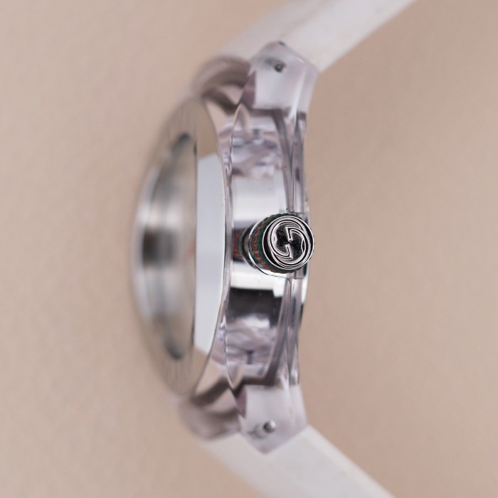 Gucci - Sync Quartz Réf. 137.3