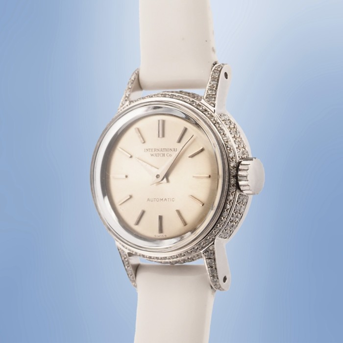 IWC - Mini Diamonds (Custom!) Automatic Circa 1969 Réf. R2223