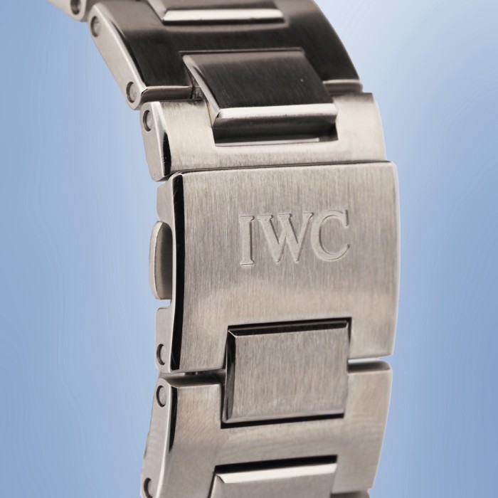 IWC - Ingénieur Automatique 42mm Circa 2008 Réf. IW322701