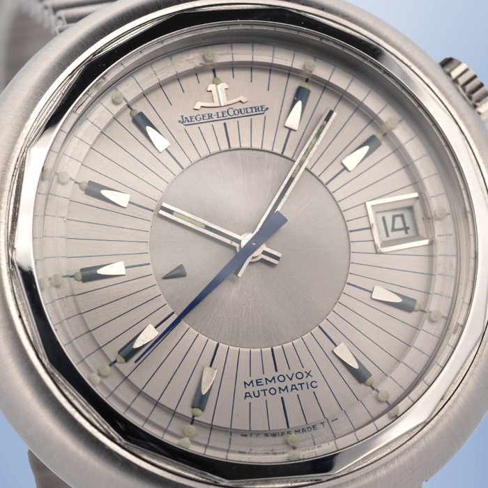 Jaeger-LeCoultre - Memovox Snowdrop Réf. E877