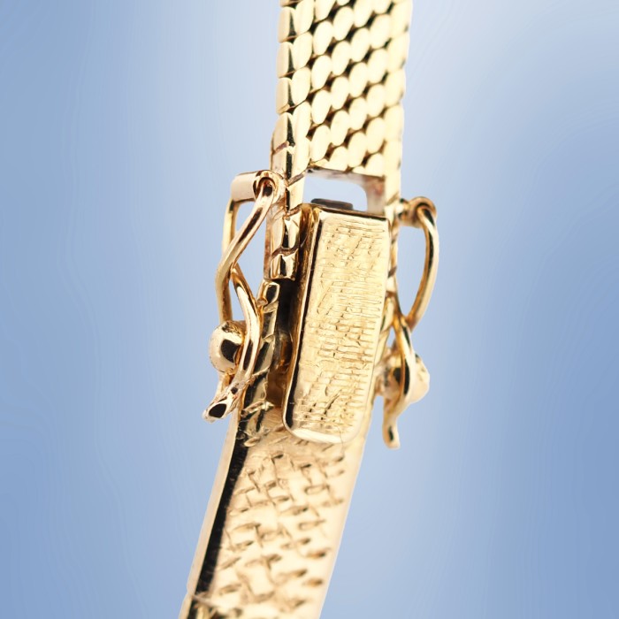 Jaeger-LeCoultre - JLC Calibre 101 montre Joaillerie Or Jaune 18cts et diamants