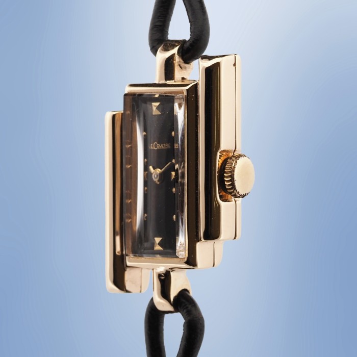 LeCoultre - Montre Bijou Vintage Mécanique Or Jaune 14cts Réf. 585