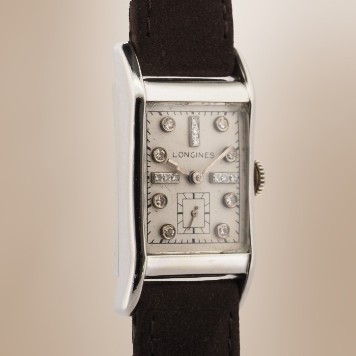 Longines - Tank Vintage avec boîtier en Or Blanc 14cts et Index en Diamants Vintage Circa 1945