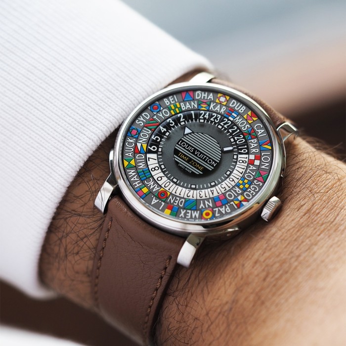 Louis Vuitton - Escale Time Zone Full Set Circa 2010 Réf. Q5D20
