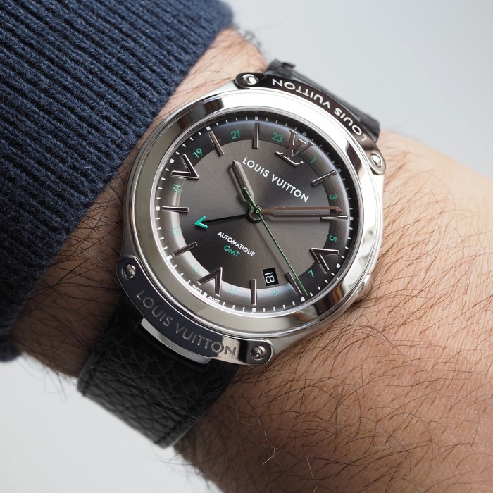 Louis Vuitton - Fifty Five GMT Automatic Full Set Circa 2015 Réf. Q6D30