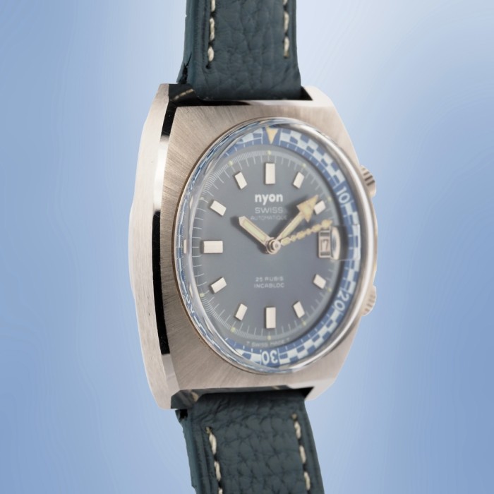 Nyon - Swiss Automatic Vintage Réf. 210/71