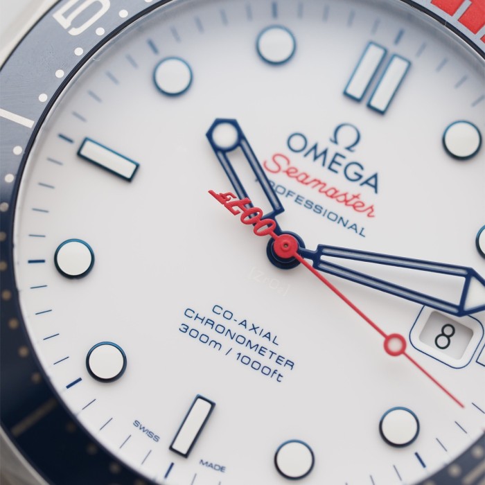Omega - Seamaster Diver 300 M James Bond 007 Commander's Watch Full Set Circa 2017 Réf. 212.32.41.20.04.001