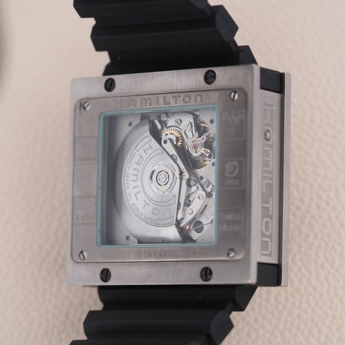 Hamilton - Khaki Code Breaker Chronograph Titanium Valjoux 7753 Réf. H796160