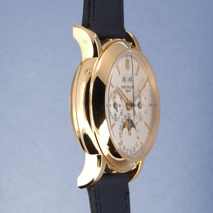 Patek Philippe -  3970 "fourth series"  Full Set Calendrier perpétuel chrono en or jaune 18cts
