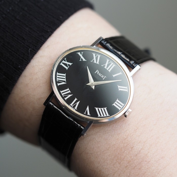 Piaget - Vintage Oval 9P Mechanical Or Blanc 18cts Réf. 9871