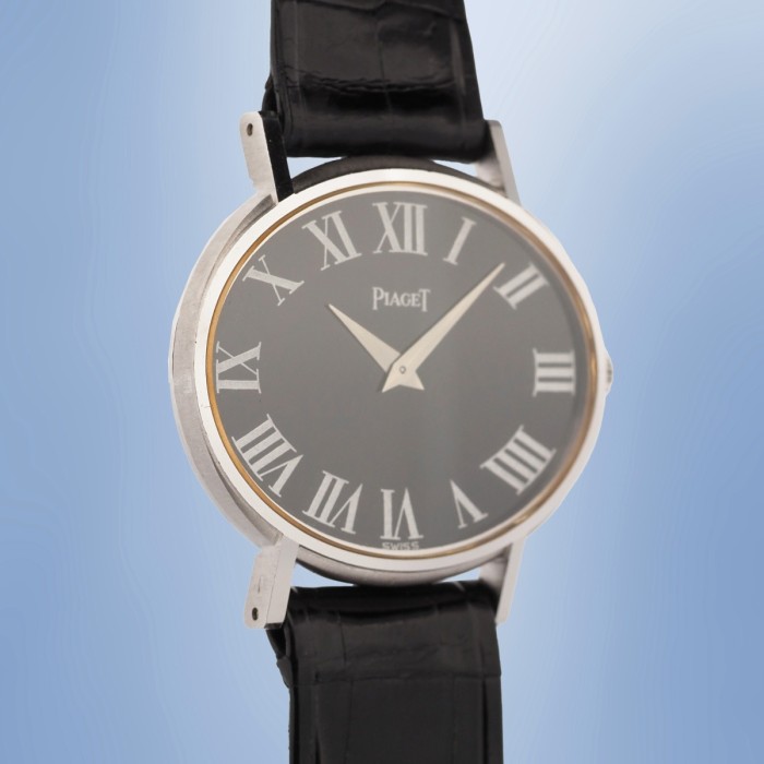 Piaget - Vintage Oval 9P Mechanical Or Blanc 18cts Réf. 9871