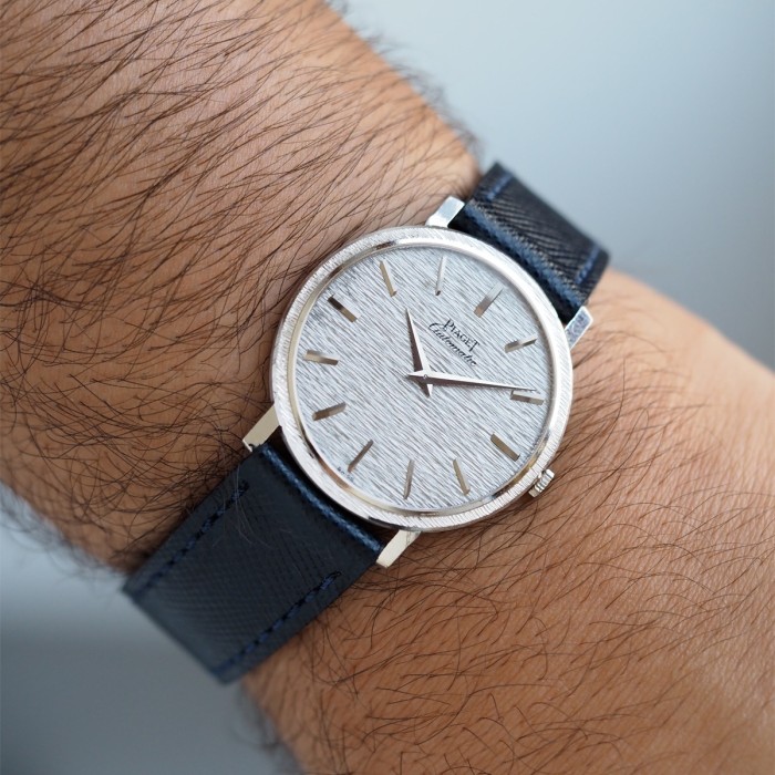 Piaget - Altiplano Finition Palace Calatrava Style Micro-Rotor Cal. 12P1 Extra-Plat Or Blanc Circa 1970 Réf. 12603