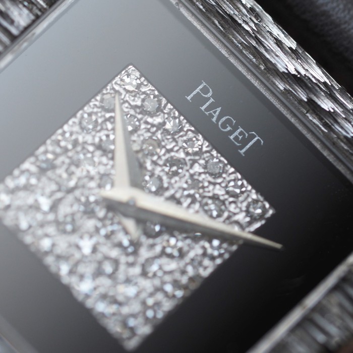 Piaget - Vintage Diamond & Onyx Dial Or Blanc 24mm Circa 1970 Réf. 9131C16