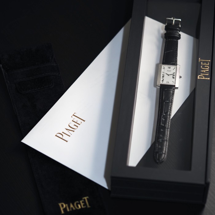 Piaget - Tank Vintage Or Blanc 18cts Réf. 9214