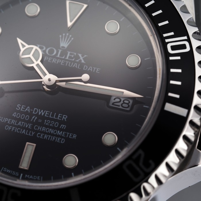 Rolex - Sea Dweller Réf. 16600 Full Set de 1999