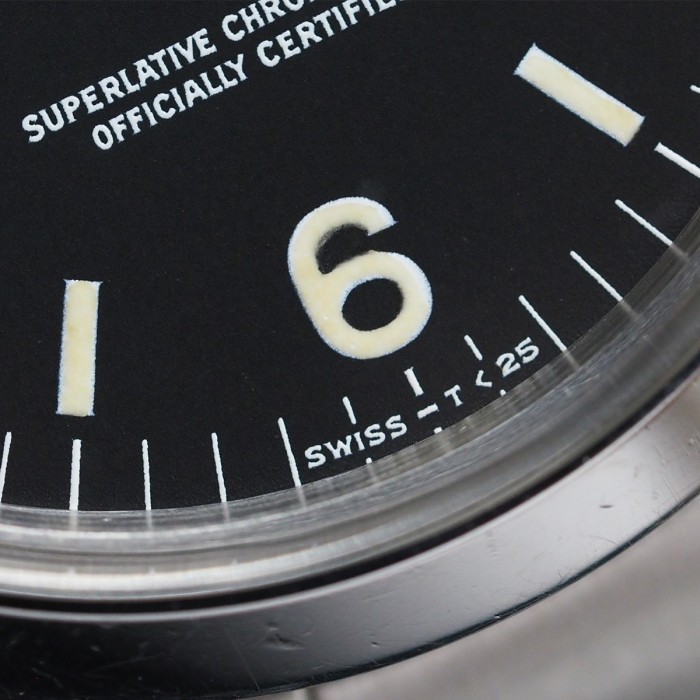Rolex - Explorer I Swiss T < 25 Circa 1978 Réf. 1016
