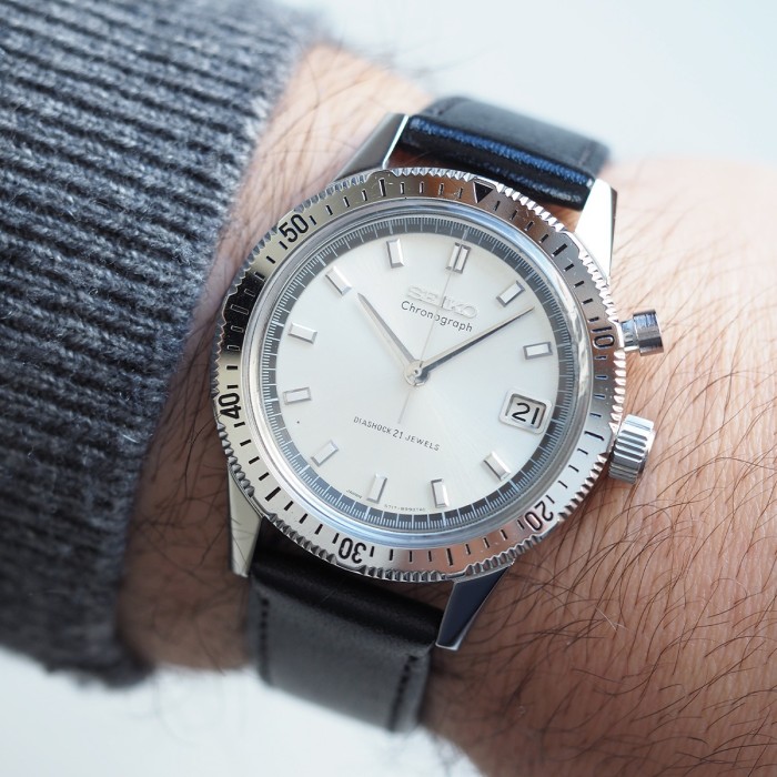 Seiko - Chronograph Diashock Monopoussoir Vintage Réf. 5717-8990