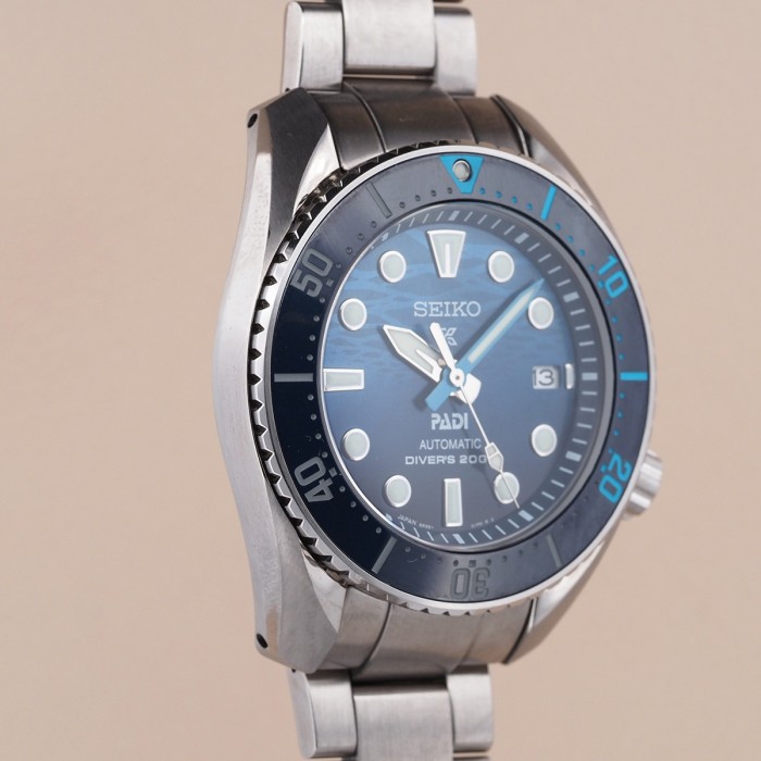 Seiko - "The Great Blue" Prospex King Sumo PADI Special Edition Automatic Diver Réf. SPB375J1