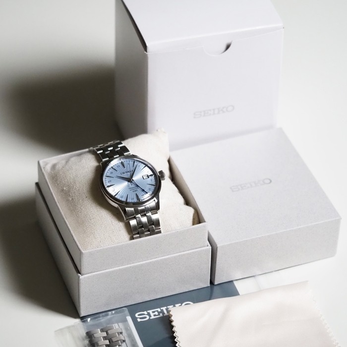 Seiko - Presage Cocktail Time GMT Ice Blue Automatic Full Set Circa 2026 Réf. SARY241