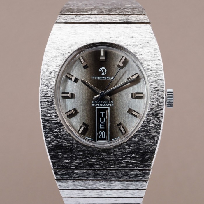 Tressa - Vintage Automatic Boîtier Texturé "Frosted" Réf. 655