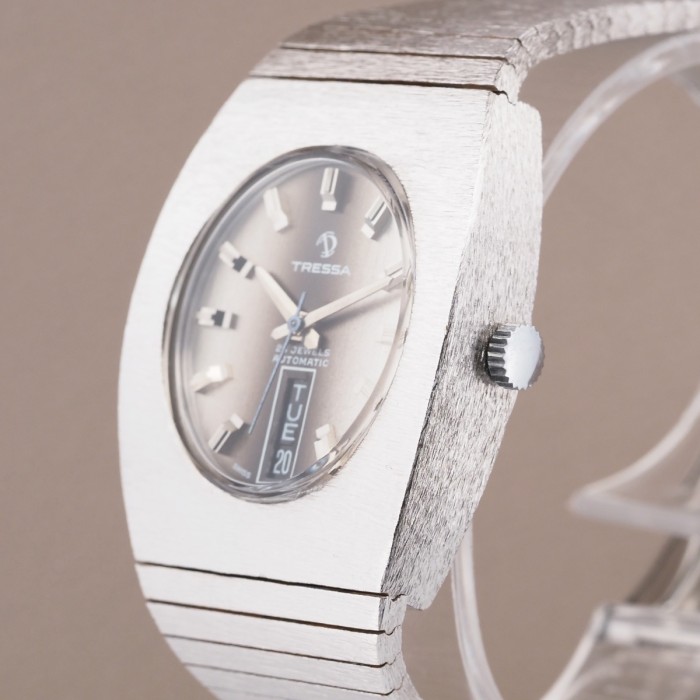 Tressa - Vintage Automatic Boîtier Texturé "Frosted" Réf. 655