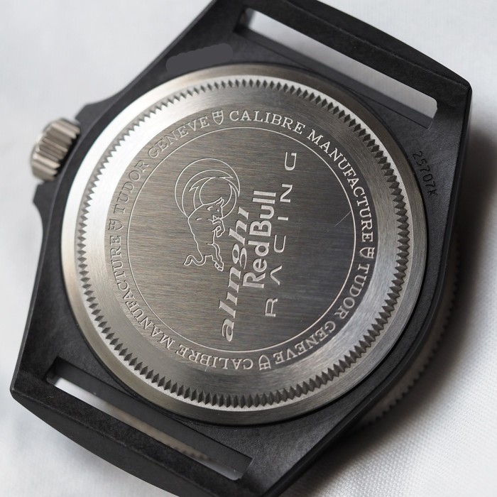 Tudor - Pelagos FXD Alinghi Red Bull Racing Carbone Full Set avec Accessoires Réf. M25707KN