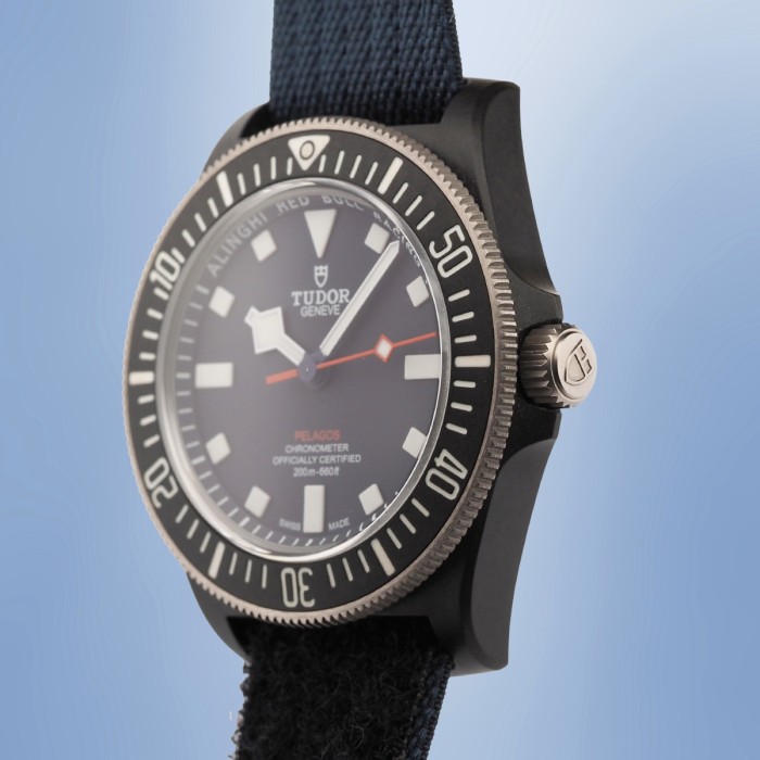 Tudor - Pelagos FXD Alinghi Red Bull Racing Carbone Full Set avec Accessoires Réf. M25707KN